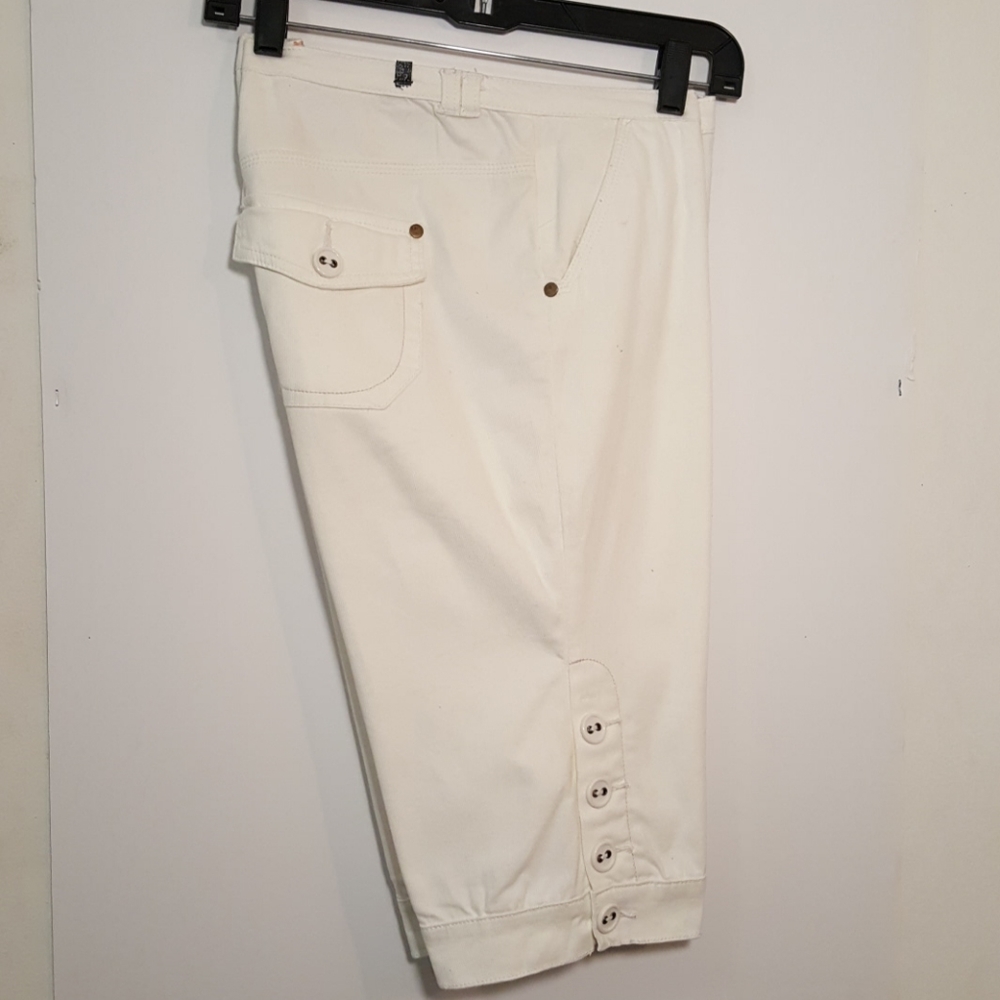 UnionBay Shorts White Corduroy Size 13